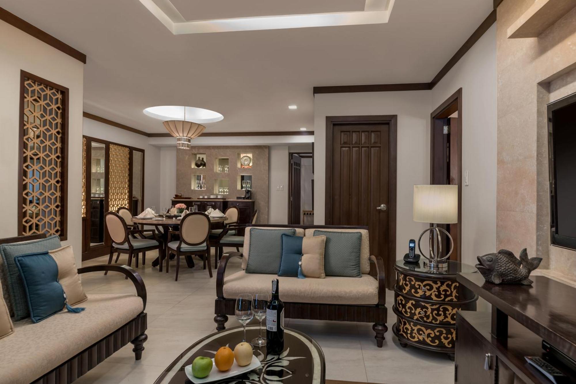 Henann Regency Resort And Spa Balabag  Bilik gambar A suite at the Taj Bengal